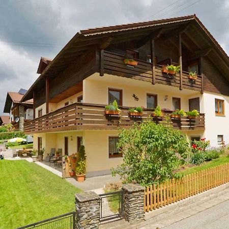 Gaestehaus Schmalzreich Лам Екстериор снимка