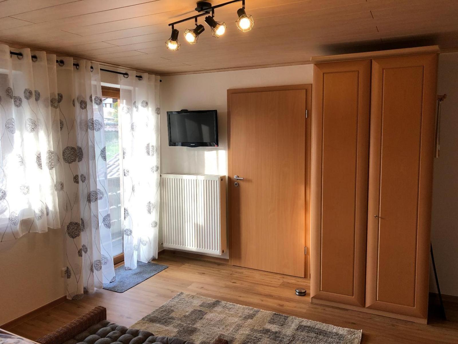 Gaestehaus Schmalzreich Лам Екстериор снимка